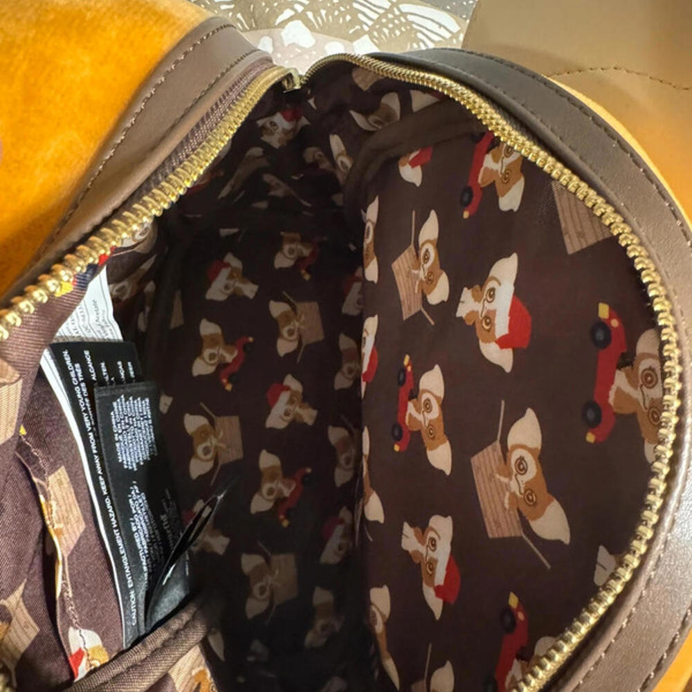 Gremlins Movie “Gizmo" Loungefly Backpack - Picture 6 of 9